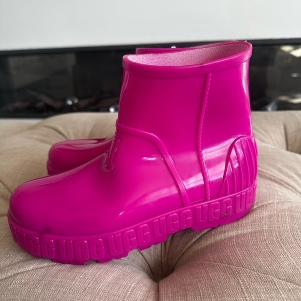 UGG Fuchsia Waterproof Boots